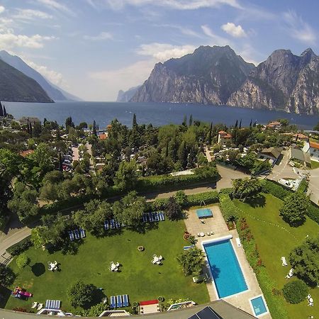Residence Toblini Torbole Sul Garda Dış mekan fotoğraf