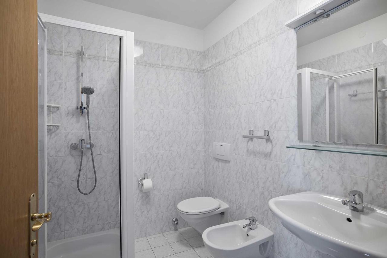 Residence Toblini Torbole Sul Garda Dış mekan fotoğraf