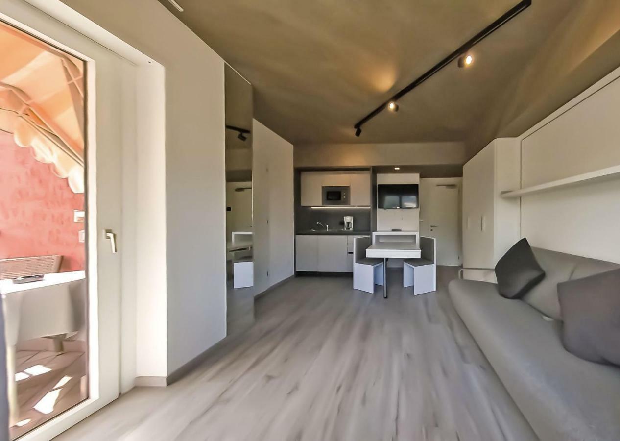Residence Toblini Torbole Sul Garda Dış mekan fotoğraf